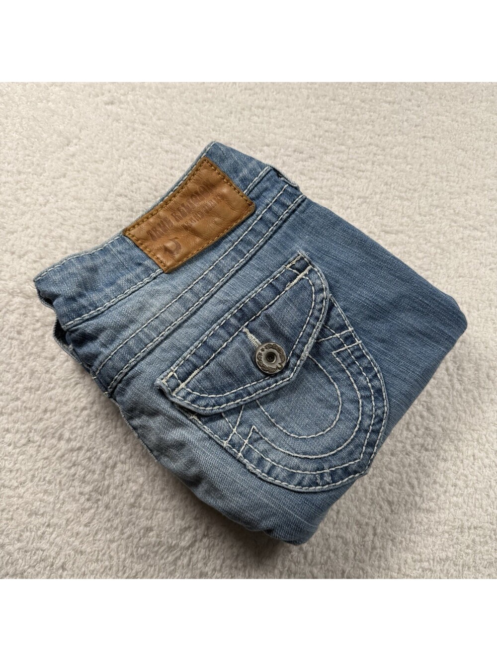 True Religion Julie Natural Big T Jeans Women’s 28 Low Rise Light Wash Made USA